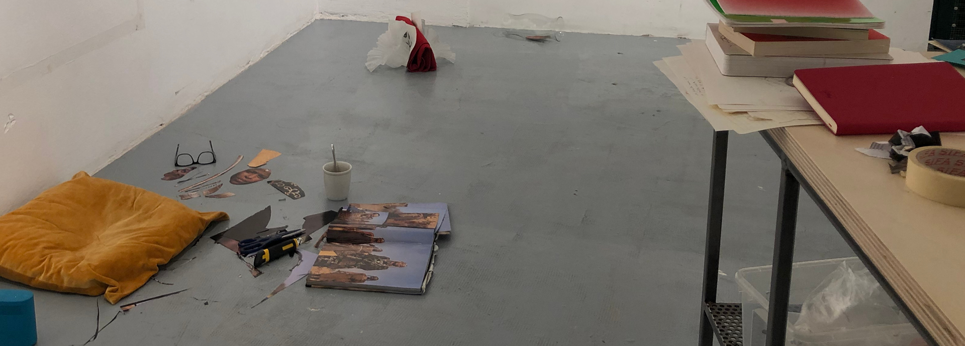 Colecciones y Exposiciones de Lucia Onzain Barcena